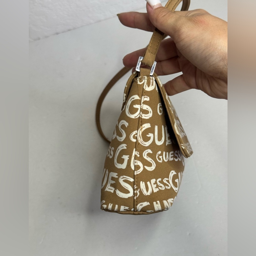 Vintage Y2K Guess Print Logo Tan Shoulder Bag - Picture 8 of 11
